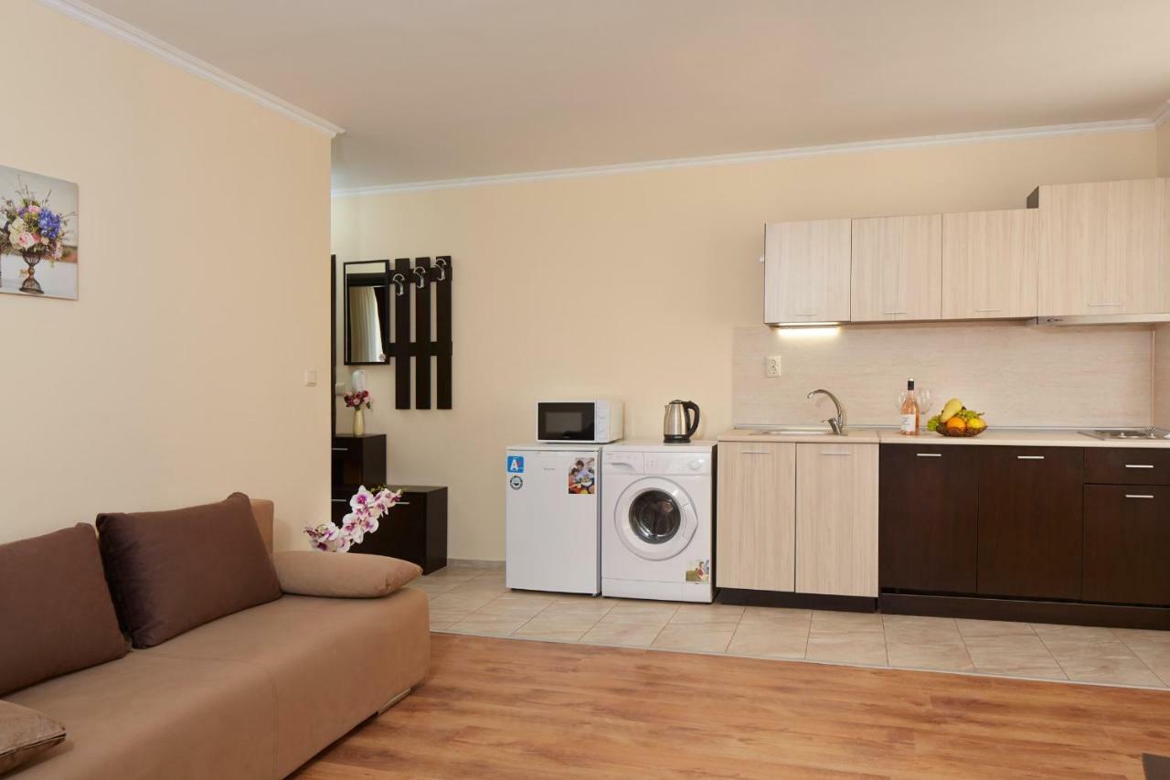 Feniks Apartments Nesebar Exterior photo