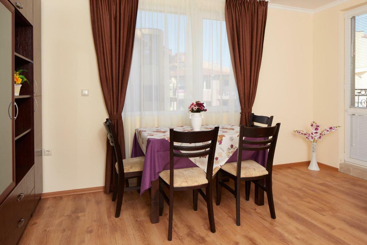 Feniks Apartments Nesebar Exterior photo