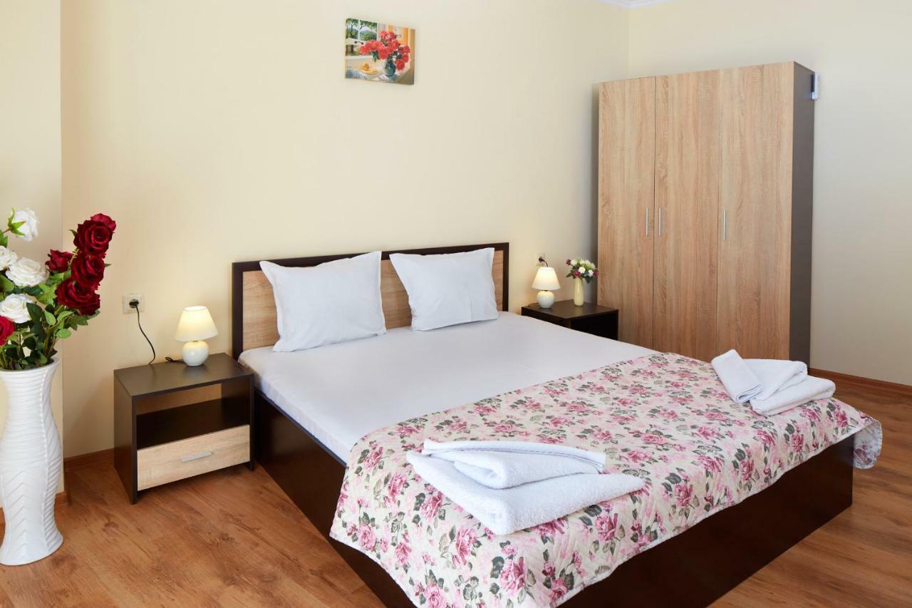 Feniks Apartments Nesebar Exterior photo