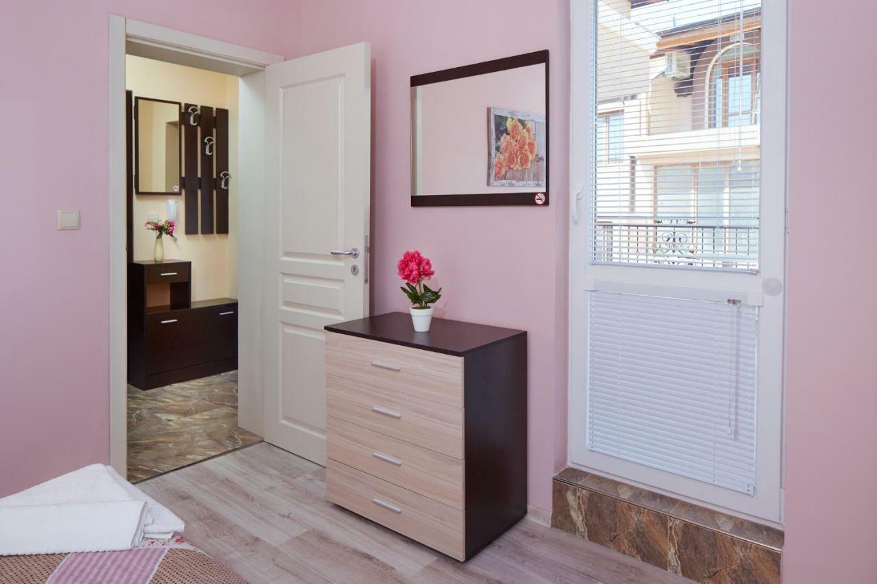 Feniks Apartments Nesebar Exterior photo